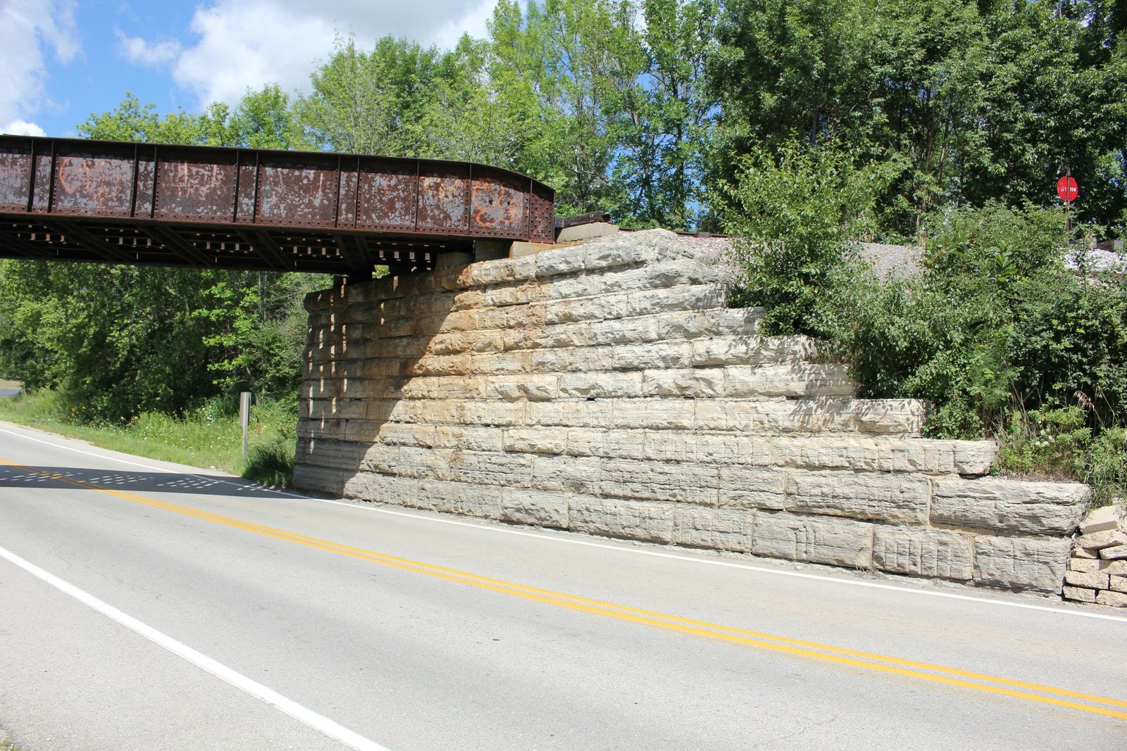 North abutment